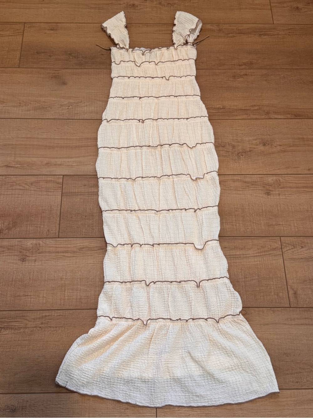 MAJORELLE Ivory Textured Brown Trim Tiered Ruffle Mermaid Maxi Dress XS - Picture 8 of 8